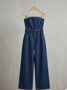 Forever‎ 21 Women's Belted Strapless Dark Denim Jumpsuit
Size M NWOT